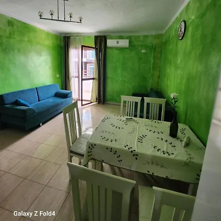 Peter Golem Apartment Golem (Tirana)